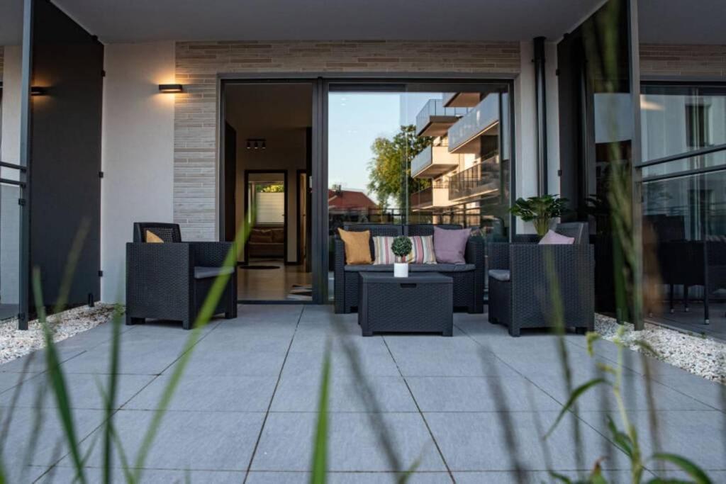 Apartament Twierdza Z Widokiem Na Jezioro Острода Екстериор снимка