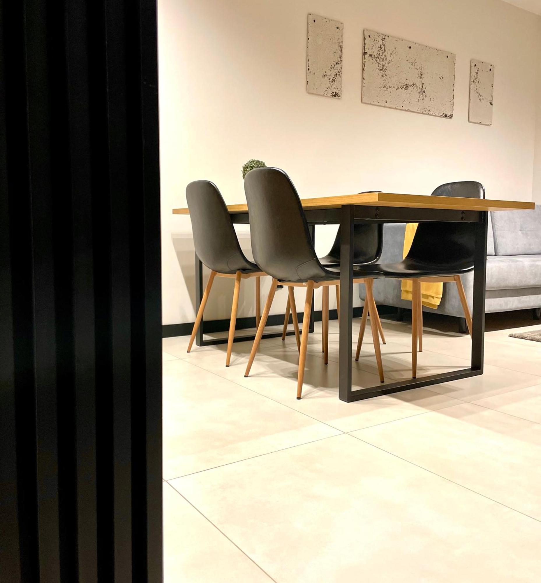 Apartament Twierdza Z Widokiem Na Jezioro Острода Екстериор снимка